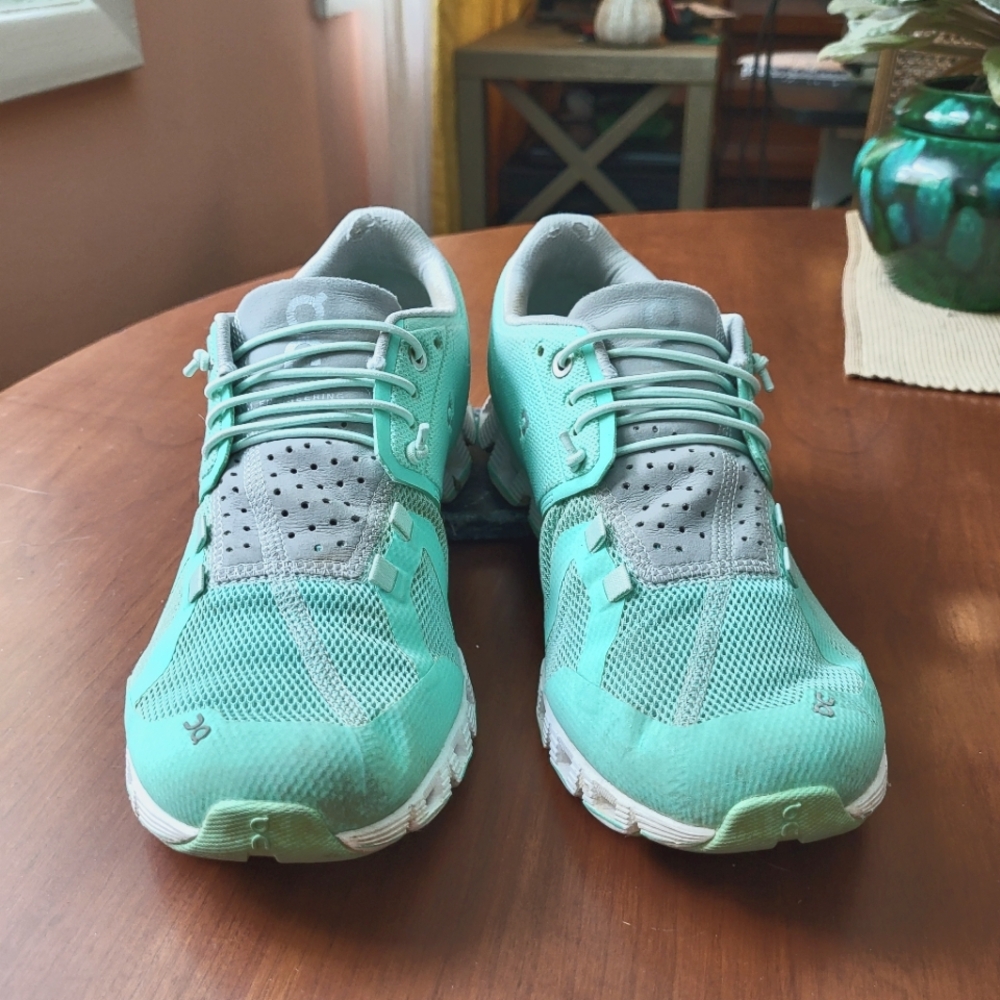 On Cloud Running Shoes